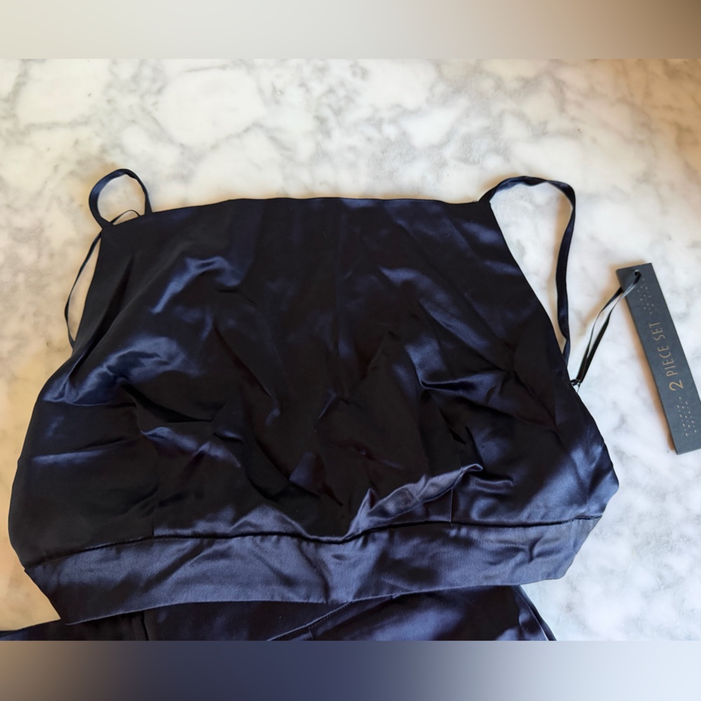 House of Harlow Deep Navy Two-Piece Satin Pants Set Size 4 co-ord resortwear NWT - Picture 5 of 10